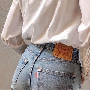 Meet your Posher, Lailah